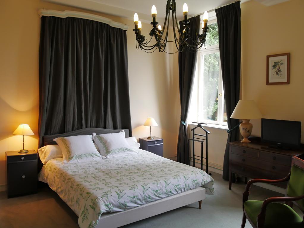 Chambres D'Hotes Chateau De Courcelette Hem Cameră foto